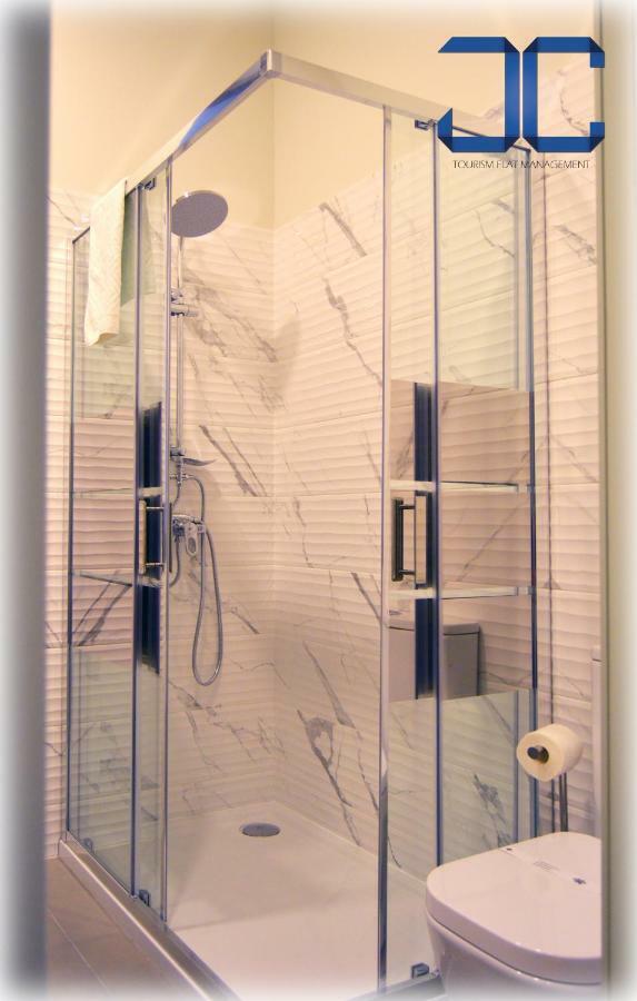 Click! Apartment By Jc Porto Bagian luar foto
