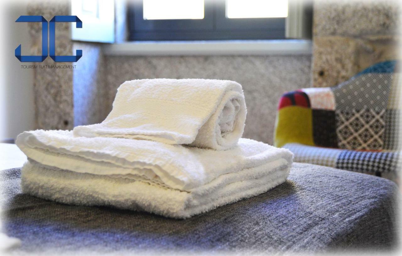 Click! Apartment By Jc Porto Bagian luar foto